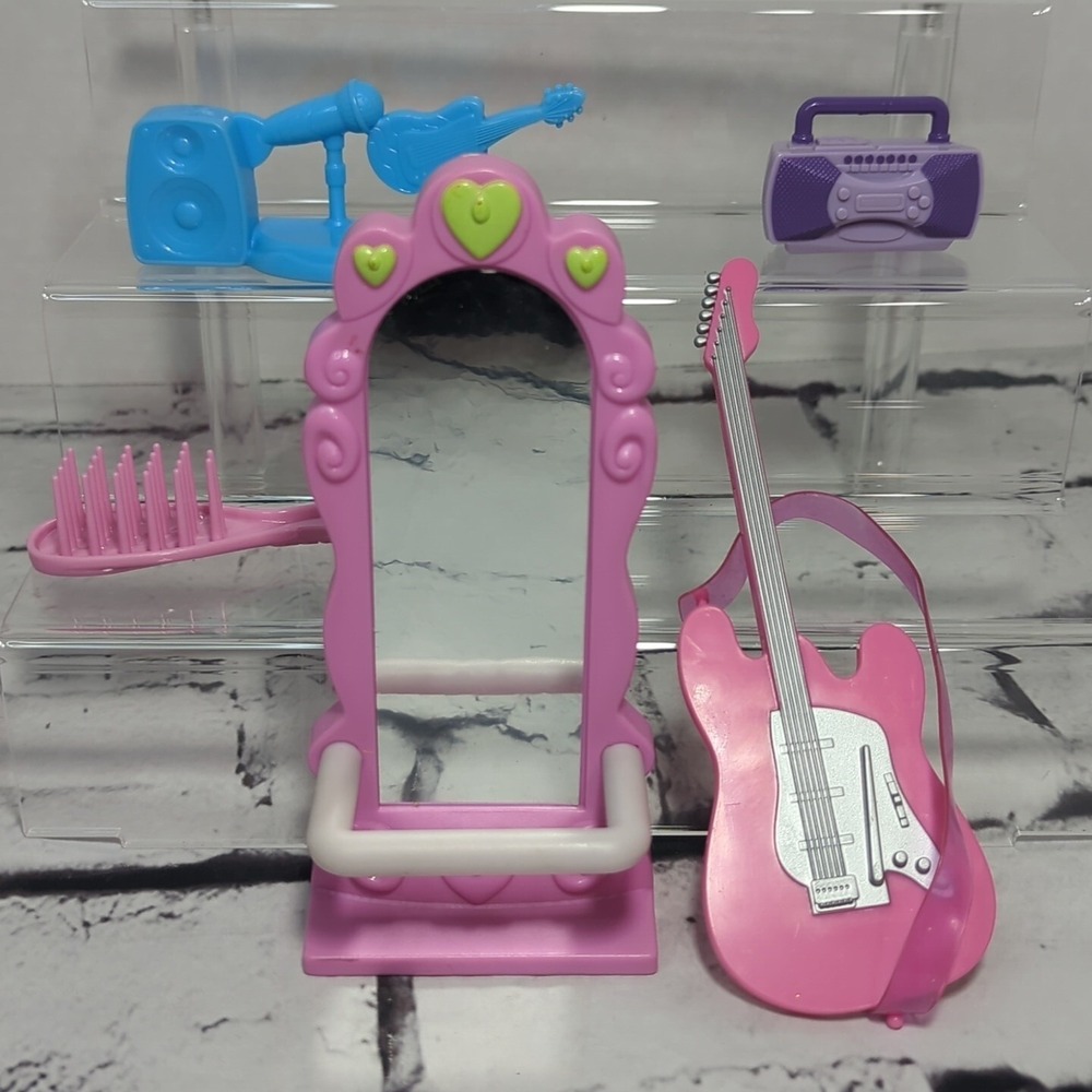 Barbie Accessoriesโ Lot Music Mirror Boombox Guitar